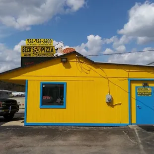 The can't-miss building.