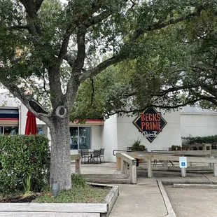 the entrance to the restaurant