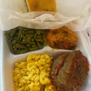 Meatloaf, Mac n cheese, green beans and yams