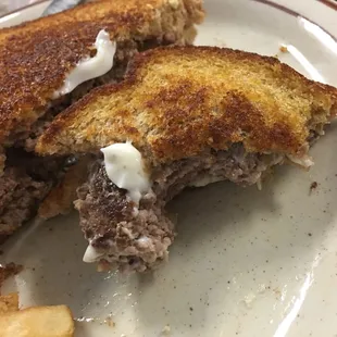 Patty melt on point