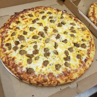 16" Sausage Pizza