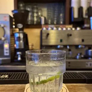 Very nice, welcoming bar.