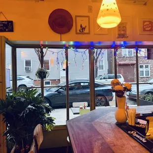 Very nice, welcoming bar.