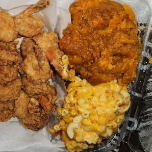 Fried Shrimp with Mac and Cheese and Yams