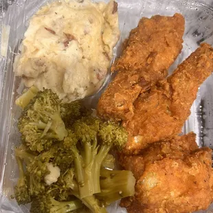 bbq chicken, chicken, poultry, bbq wings, chicken wings, fried chicken wings, fried chicken, chicken wings and fried chicken, food