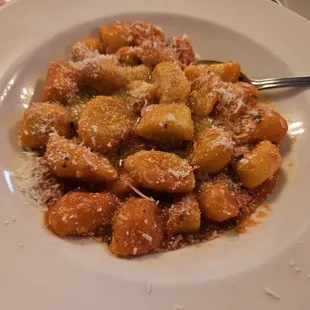 gnocchi al pomodoro &amp; parmigiano $22.50
