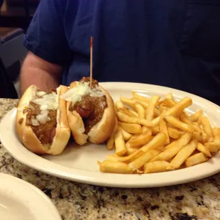 Detroit dogs look wonderful!