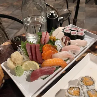 Sushi / Sashimi Entree