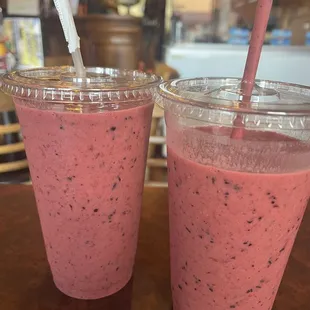 Pomegranate berry smoothie!