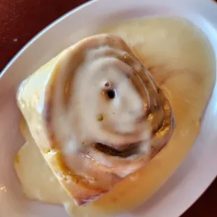 Cinnamon roll