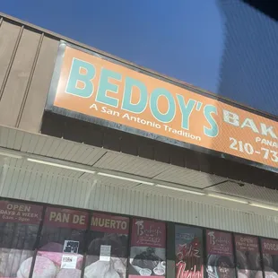 Bedoy's outside