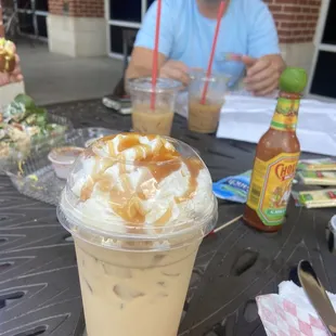Iced caramel macchiato