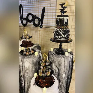 Halloween dessert table