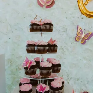 Cupcake tower