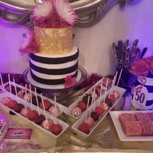 Yummy cake pops and gorgeous cake!