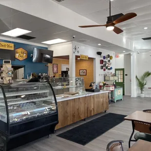 Front counter inside Bee&apos;s Bakery Cafe