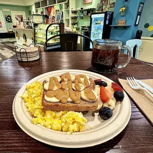 Basic Bee Breakfast