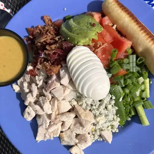 Club Classic Cobb Salad