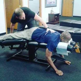 Flexion distraction for low back pain, sciatica and bulging herniated discs, gentle pain relief!