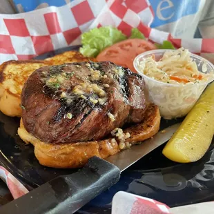 Steak sandwich