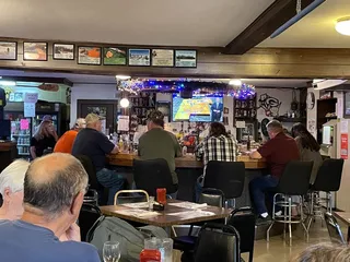 Nezzy's Sports Bar & Grill