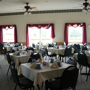 Banquet room.  Can hold 125 people