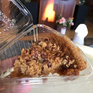 Horrible pecan pie!  No creamy, smooth sweetness, instead a cake-like consistency.  Disgusting.