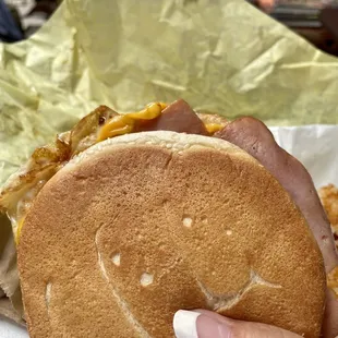 Ham, cheese n egg breakfast sam.