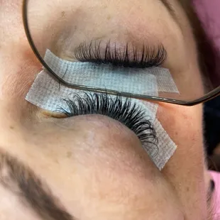 Very light textured hybrid set