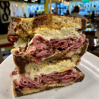 Pastrami Reuben