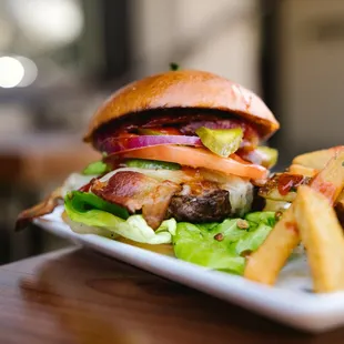 The Baron Burger
 1/2 pound mix of house ground angus beef: short rib * tri tip and brisket * brioche bun * beer mustard.