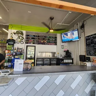 Counter to order beer or food