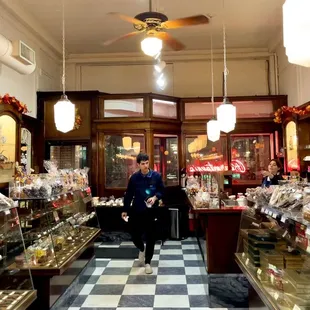 Walk to wall chocolate!