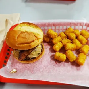 Stuffed mushroom burger