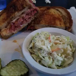 Reuben sandwich with coleslaw