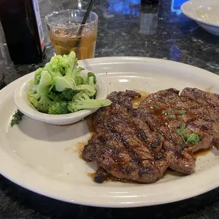 10 oz Ribeye