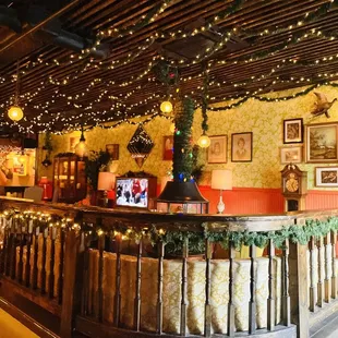 Beez Kneez ~ Austin Texas