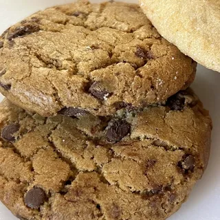 Chocolate Chip Cookie