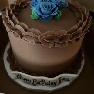 Chocolate cake blue roses