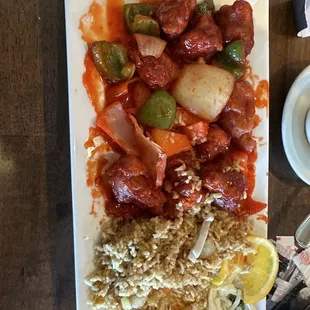 Looks good, right?  Sweet and sour pork.   It's not sweet at all.  Tastes like red water.