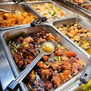 Ginger chicken, honey chicken, mushrooms