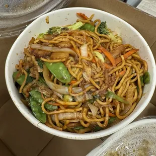 Jumbo Veggie lomein