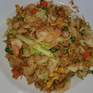 Pineapple Seafood Fried Rice