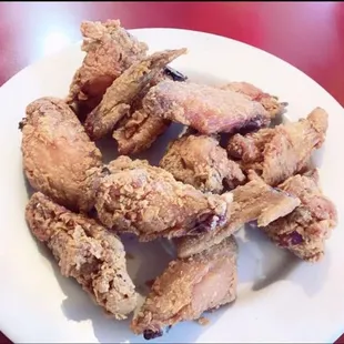 CHICKEN WINGS for dine-in.