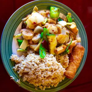 Big portions! Great mix of vegetables!  A great experience of Shrimp in Garlic Sauce !