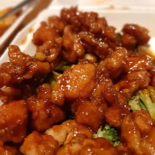 General Tso&apos;s chicken