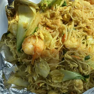 Singapore noodles plate