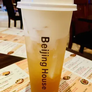 Peach Iced Tea w. Crema