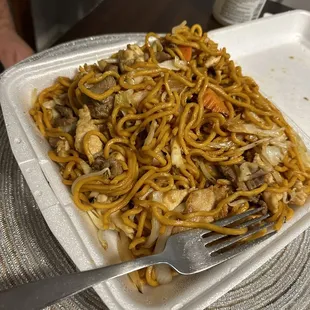 Lo mein combo
