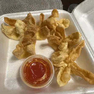 Cheese rangoons